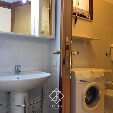Domus Meridiana Holiday home *